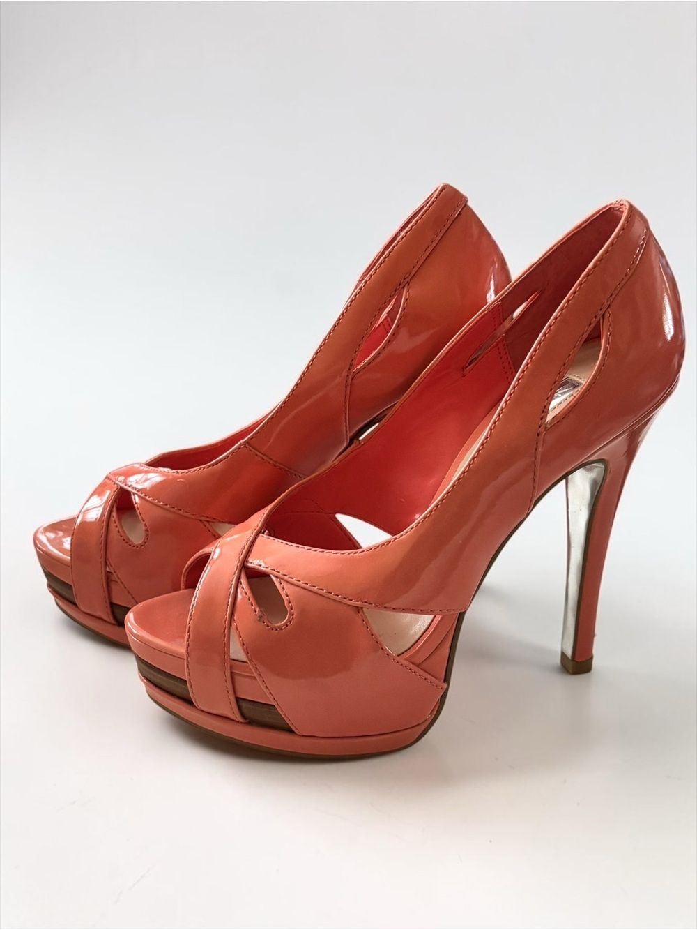 H by Halston Miranda Coral Patent Platform Peep Toe Heels Size 5